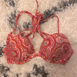 Bikini top size xs/ 32B